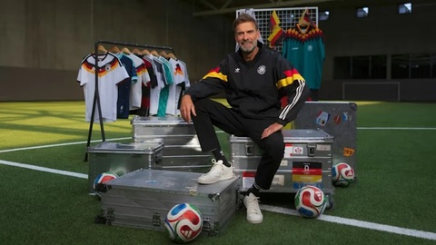 Jurgen Klopp dọa từ chức ngay buổi đầu ra mắt ĐT Đức